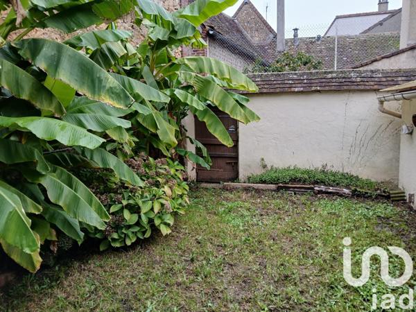 Maison de ville 4 pièces de 119 m² à Courville-sur-Eure (28190)