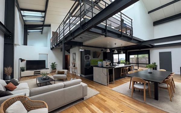 Maison à vendre    7 pièces • 256 m2 Amiens