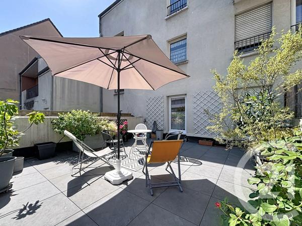 Appartement F5 à vendre  5 pièces - 94,38 m 2   CHOISY LE ROI  - 94