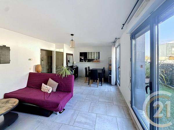 Appartement F5 à vendre  5 pièces - 94,38 m 2   CHOISY LE ROI  - 94