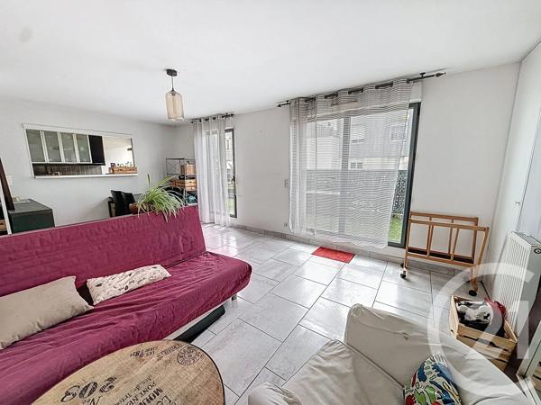 Appartement F5 à vendre  5 pièces - 94,38 m 2   CHOISY LE ROI  - 94