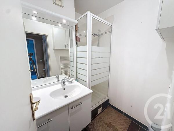 Appartement F5 à vendre  5 pièces - 94,38 m 2   CHOISY LE ROI  - 94