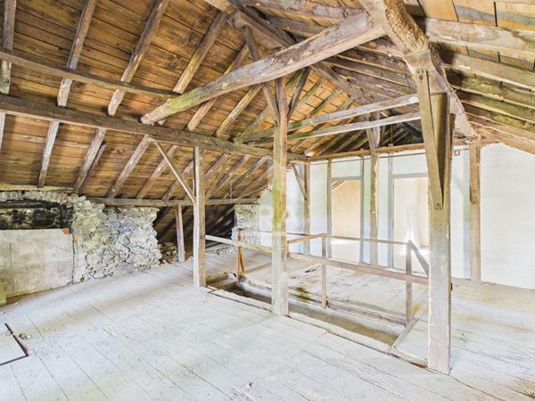 Cambo-Les-Bains - Vente Appartement 5 pièces - Travaux à prévoir