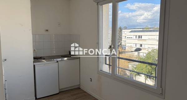 À vendre Studio 33.44 m² - Les Ulis 91940
