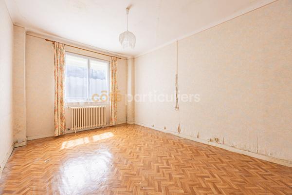 Vente
                Maison72 m² - 4 Pièces -
                    NANTES (44300)