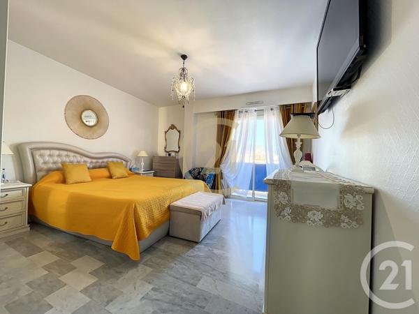 Appartement F3 à vendre  3 pièces - 87,53 m2 CANNES LA BOCCA - 06