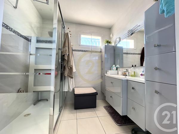 Appartement F3 à vendre  3 pièces - 87,53 m2 CANNES LA BOCCA - 06