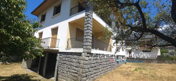 Maison à vendre 10 pièces LA CHAMBRE (73)
