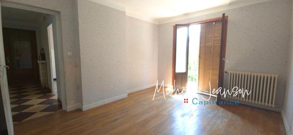 Maison à vendre 10 pièces LA CHAMBRE (73)