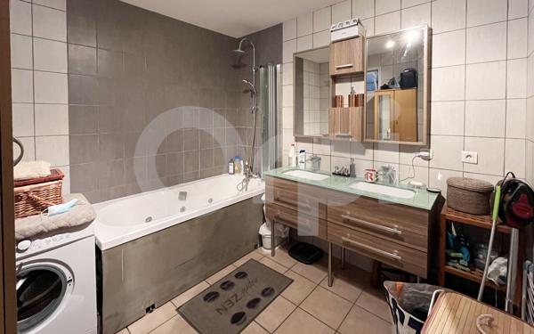 Maison à vendre    4 pièces •  La Crau