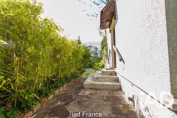 Maison à vendre 8 pièces 225 m² Juziers