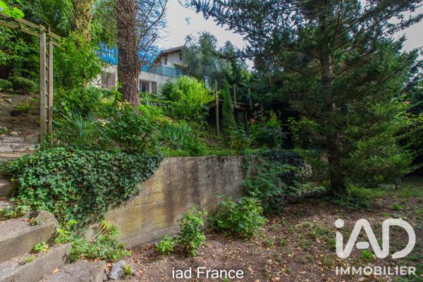 Maison à vendre 8 pièces 225 m² Juziers