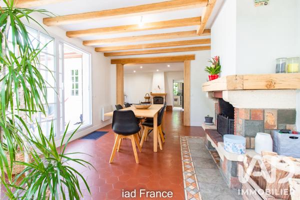 Maison à vendre 8 pièces 225 m² Juziers