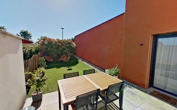 Appartement à vendre    2 pièces • 60 m2 La Tour-de-Salvagny