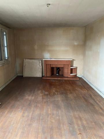 MAISON 150M2+50M2 DE GRENIER CENTRE NIORT A RENOVER