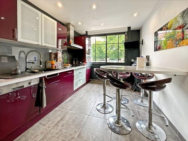 Maison 7 pièce(s) 170 m2