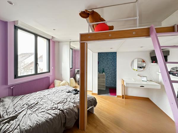 Maison 7 pièce(s) 170 m2