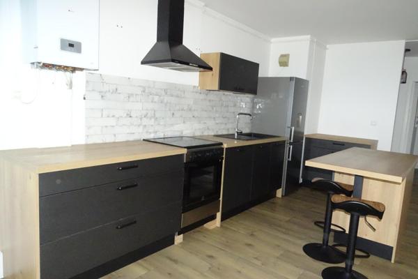 Appartement à FOUGERES, 35300 - 4 pièces 78m²