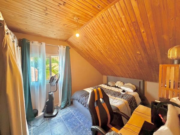 Maison T3 à vendre – La Rivière Saint-Louis (97421) – Duplex avec varangue – Idéal premier achat ou investissement