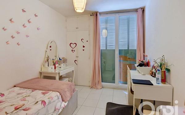 Appartement à vendre    4 pièces • 68 m2 Toulon