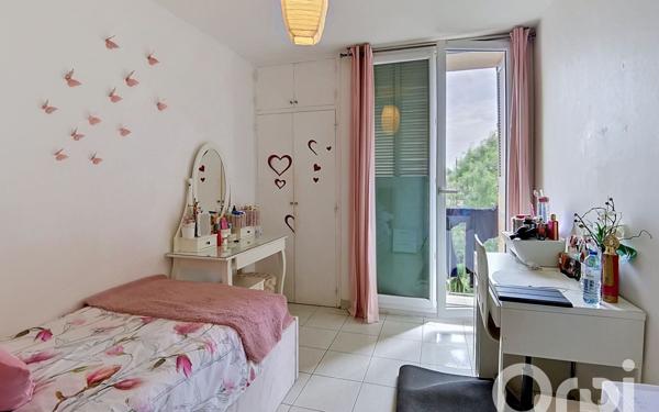 Appartement à vendre    4 pièces • 68 m2 Toulon