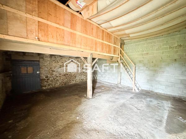 Maison à rénover, terrain rare de 4,4 ha