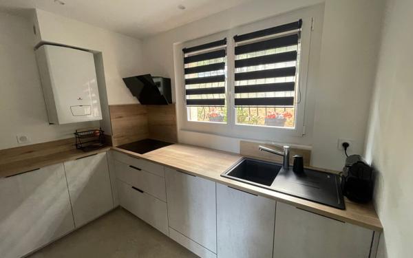 Appartement à vendre    4 pièces • 74 m2 Ollioules