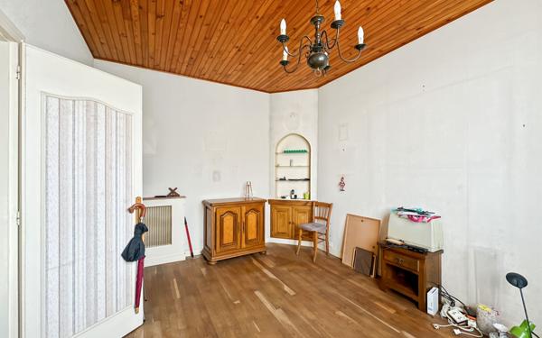 Maison à vendre    3 pièces • 60 m2 Bondy