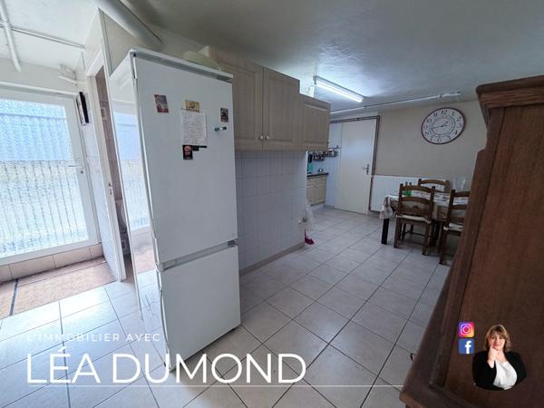 Maison familiale de 141 m² – 4 chambres – Terrain de 1 170 m² – Saint-Romain-le-Puy