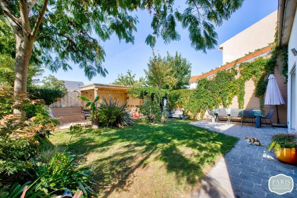 Colombes - Rue de Bellevue - Maison d’architecte de 133m² avec jardin