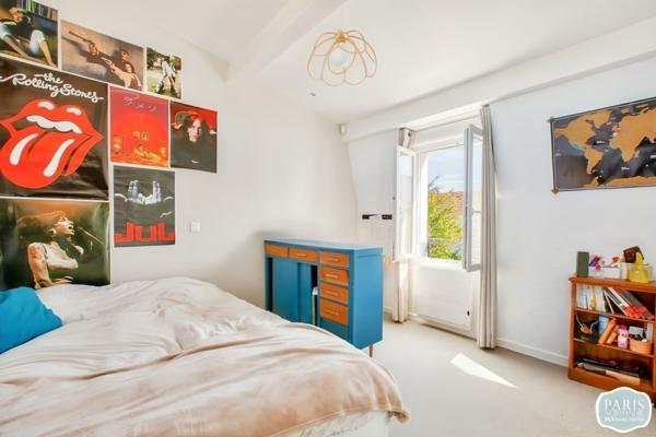 Colombes - Rue de Bellevue - Maison d’architecte de 133m² avec jardin