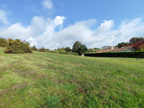 Terrain à bâtir 1634 m²