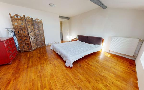 Maison à vendre    6 pièces •  Vallet