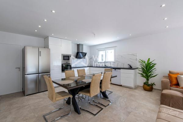 Villa contemporaine d'exception avec piscine à Istres