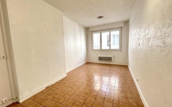 Appartement à louer    2 pièces •  Peyrehorade