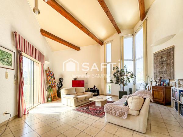 Maison 7 pièces jardin piscine cave garage