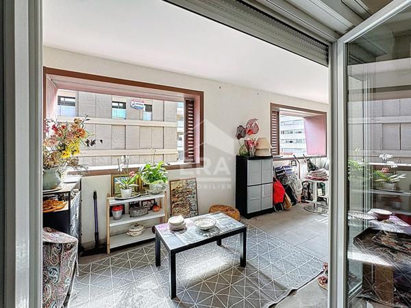 Appartement Marseille 3 pièce(s) plus terrasse