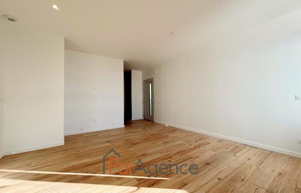 ROYAN CENTRE-VILLE MAISON RENOVEE AVEC SOUS-SOL