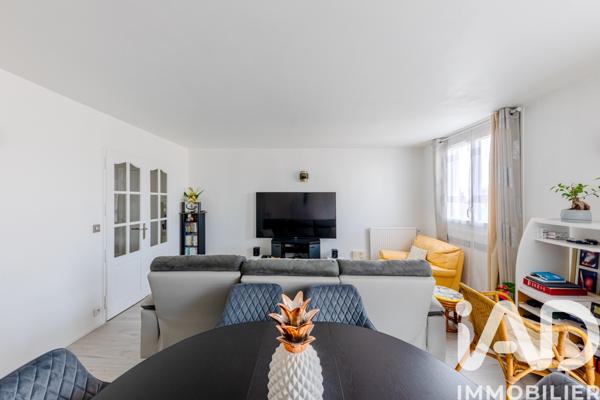 Appartement à vendre 3 pièces 68 m² Cergy