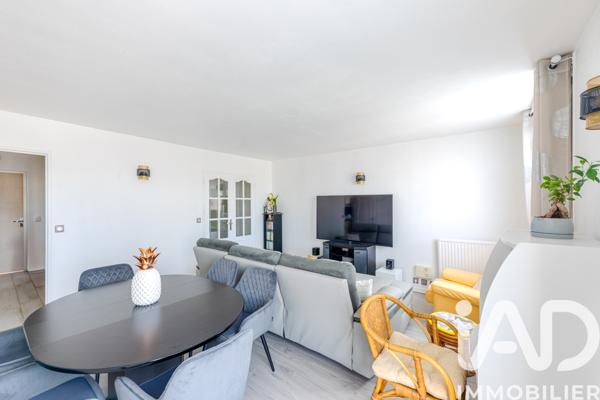 Appartement à vendre 3 pièces 68 m² Cergy