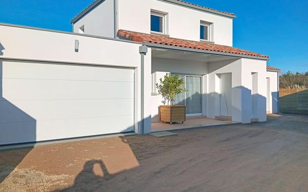 Maison à vendre    5 pièces •  Olonne-sur-Mer