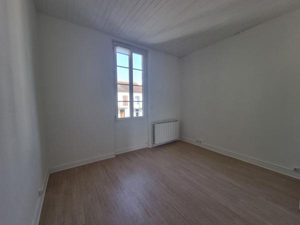 Location Maison55,14 m² - 3 Pièces - AGEN (47000)
