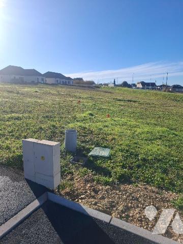 Terrain à Vendre à Fussy (18110) en Cher (18)

Ce terrain à bâtir présente une surface totale...