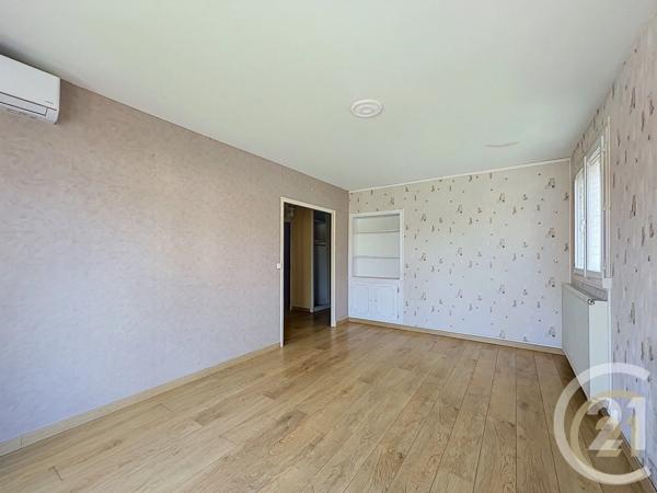Appartement F2 à vendre  2 pièces - 46,83 m 2   MONTEREAU FAULT YONNE  - 77