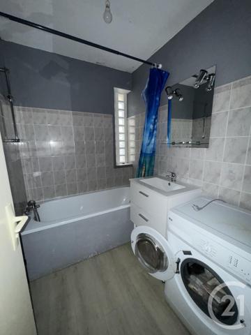 Immeuble à vendre  243 m2 MONTLUCON - 03