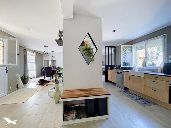 Maison 499 000 € Épône 6 p 142 m² DPE A