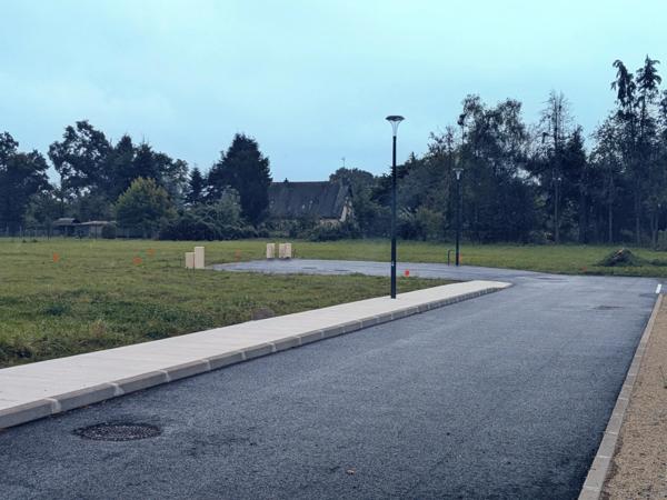 TERRAIN A BATIR VIABILISE DE 602m²