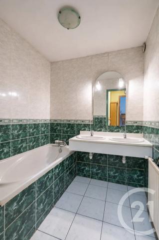 Maison à vendre  5 pièces - 119,55 m 2   CHAMPS SUR MARNE  - 77