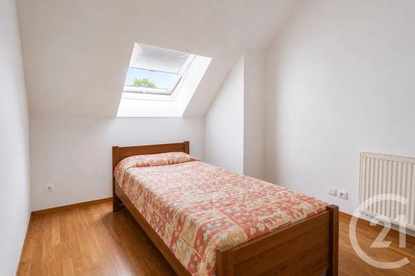 Maison à vendre  5 pièces - 119,55 m 2   CHAMPS SUR MARNE  - 77