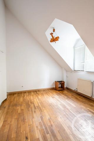 Maison à vendre  5 pièces - 119,55 m 2   CHAMPS SUR MARNE  - 77